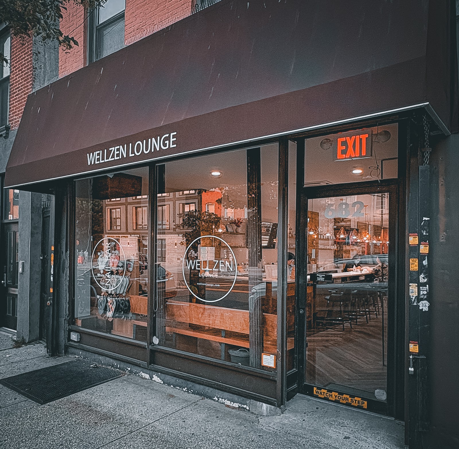 Wellzen Lounge South Slope nail work in Brooklyn, New York